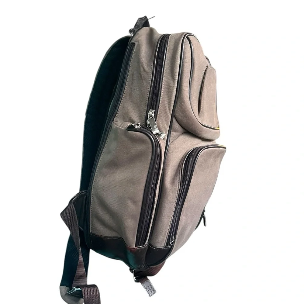 🎒‎ TUMI Canvas Leather Backpack Brown Tan Orange Interior